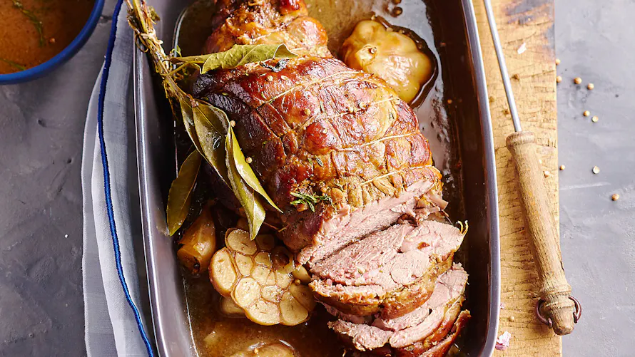 Rôti épaule agneau : recette familiale (4 étapes) | Régal