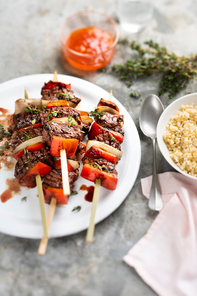 Brochette de boeuf : recette facile et gourmande au barbecue | Régal